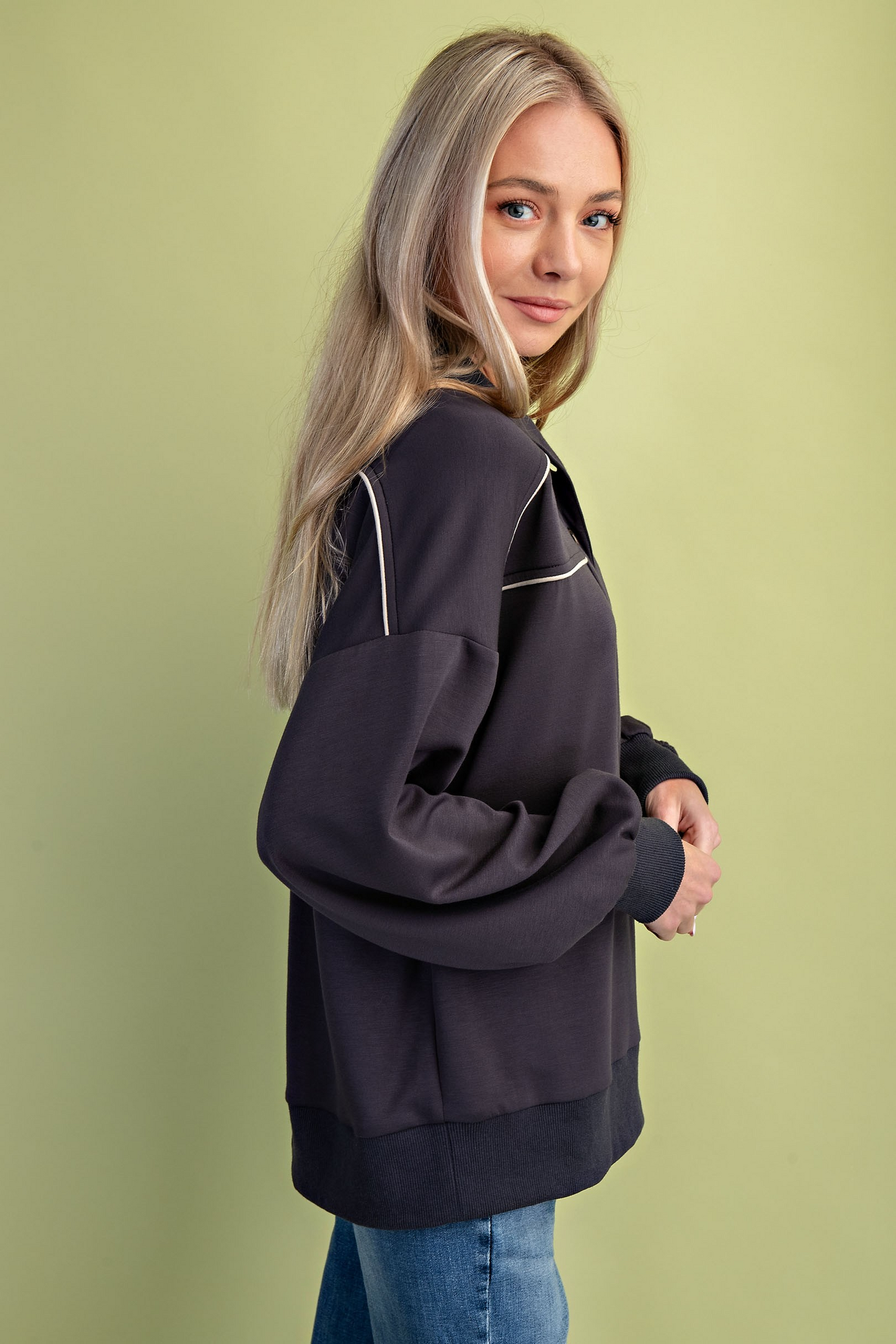 Jessica Grommet Sweatshirt