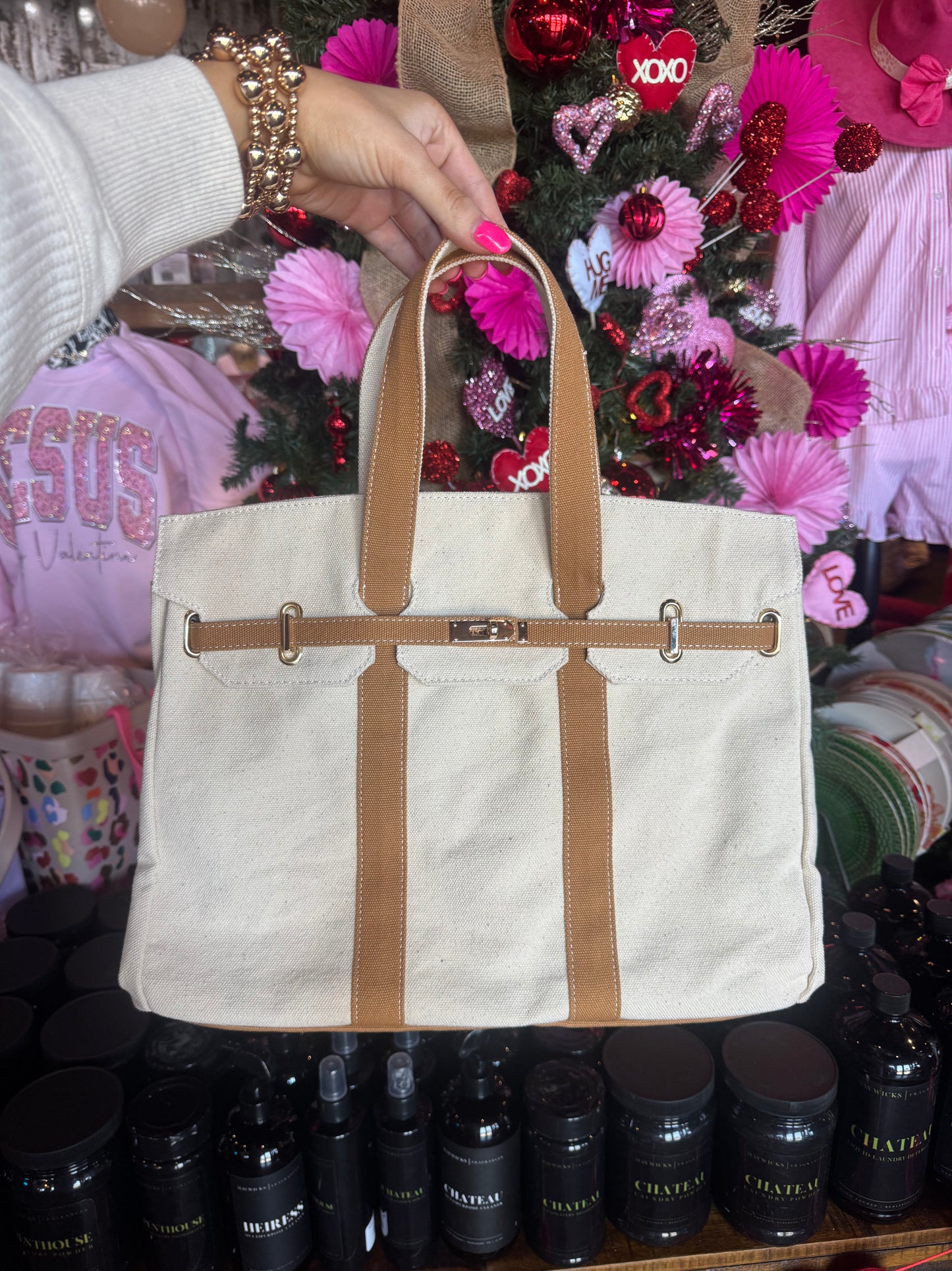 The Luxe Signature Tote- Short Handle