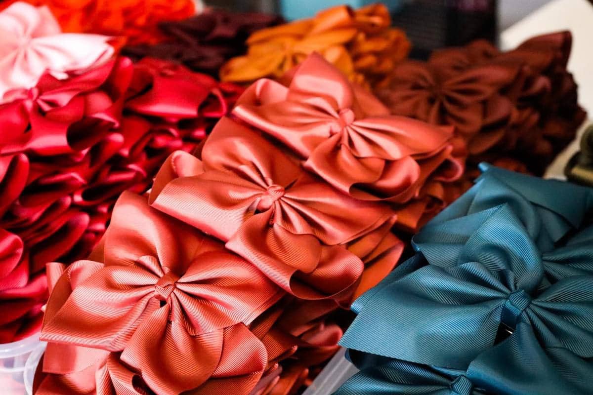 5 inch ( 2 inch width) Fall Solid Grosgrain Bow : Alligator Clip / Candlelight / 5 inch