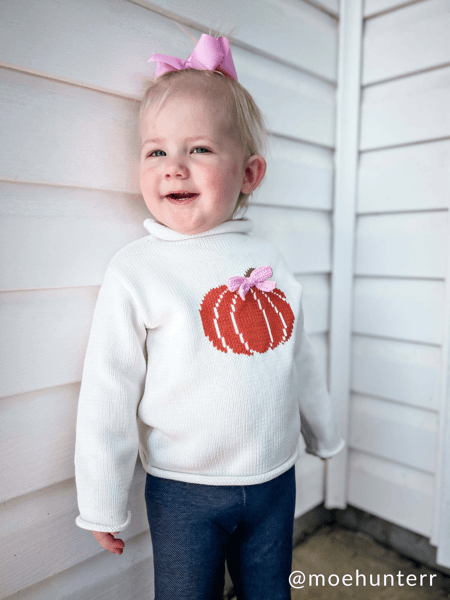Bow Pumpkin Rollneck Sweater