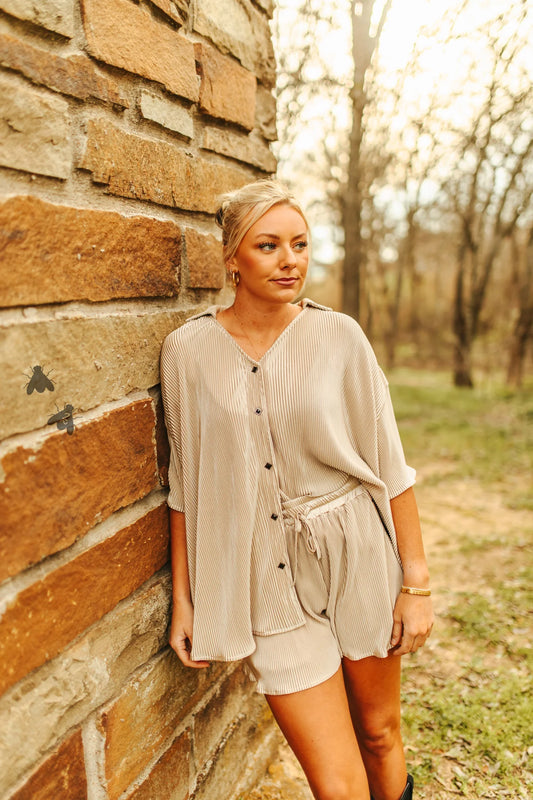 Taupe Ace High set Top