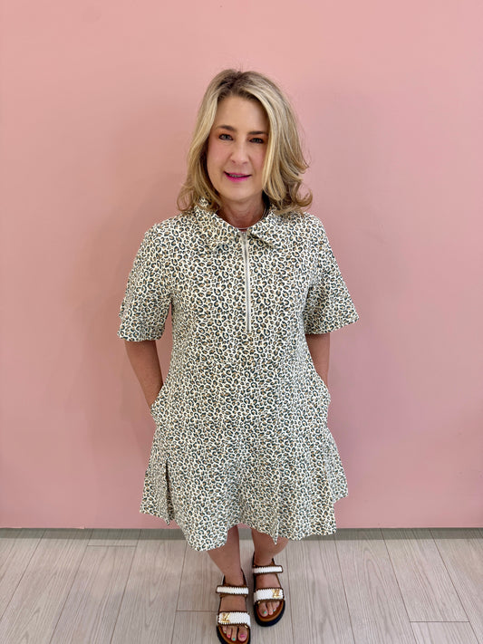 Cheetah Pleated Dress- Oatmeal