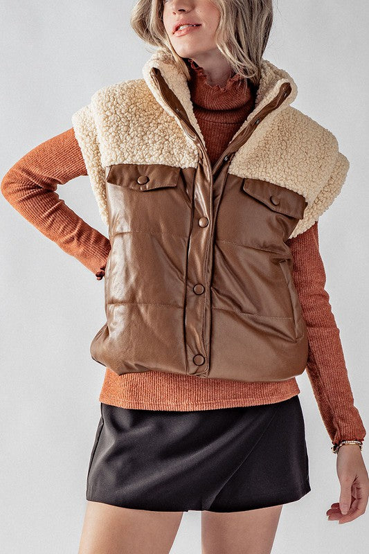 CREAM HIGH COLLAR SHERPA FLEECE LEATHER VEST