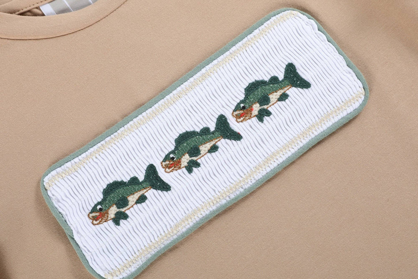 Oyster Brown Big Mouth Bass Smocked Shirt and Pants Set: 5Y