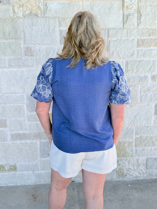 Sienna Cream Woven Shorts: Chic Back-Elastic Comfort