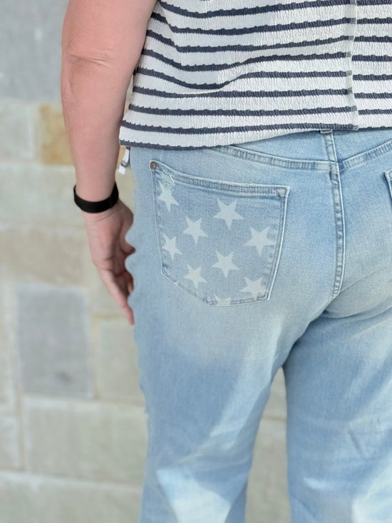 Judy Blue Mid Rise Americana Flag Cuff Boyfriend Fit
