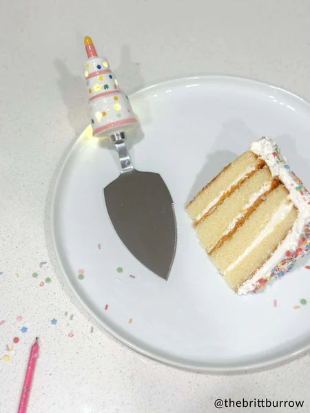 Musical LED cake Server