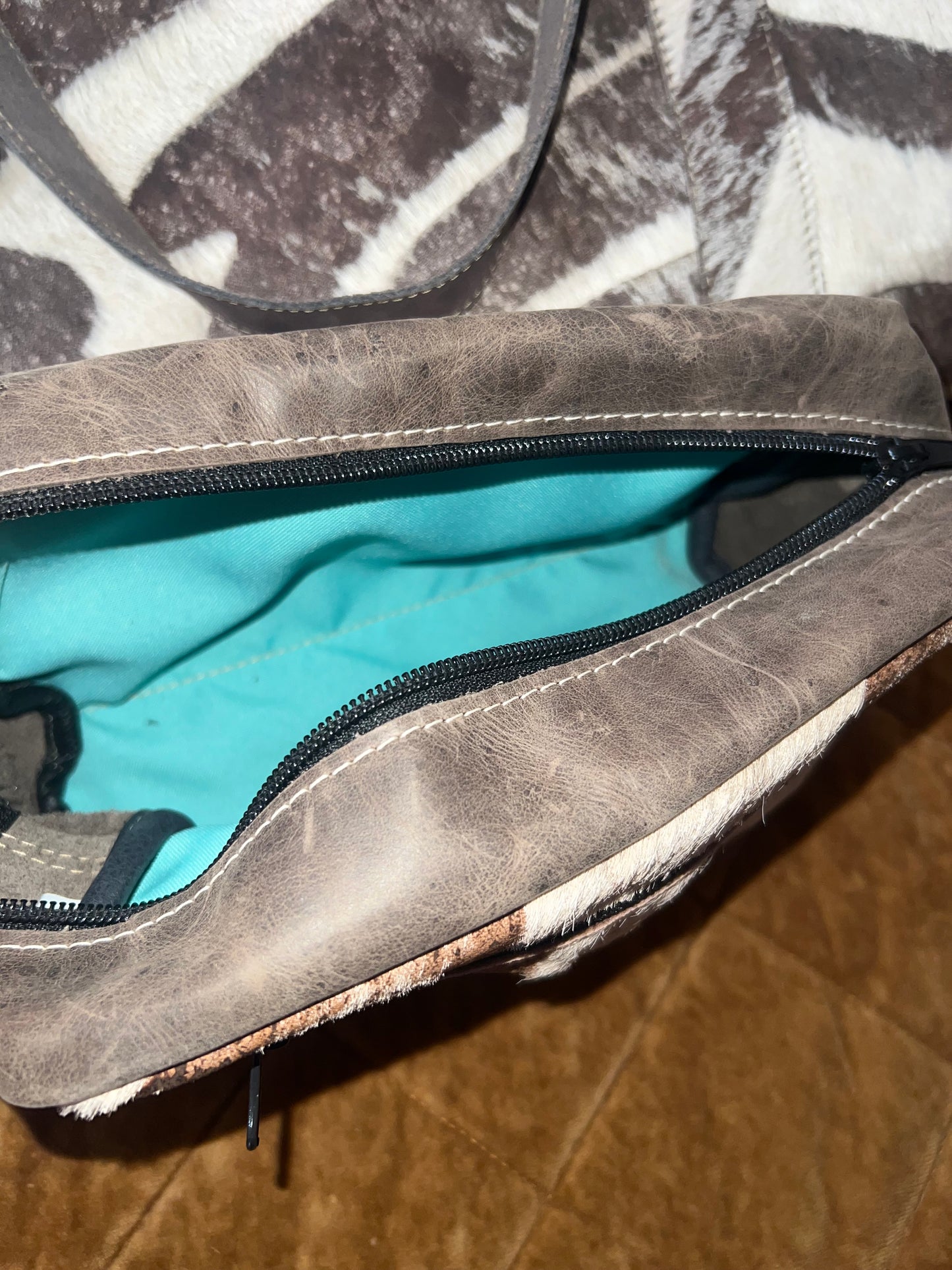 Distressed Zebra Toiletry