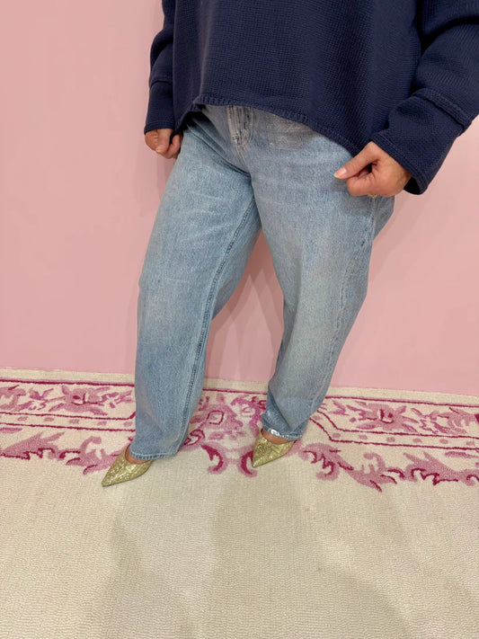Wes High Rise Barrel Jean