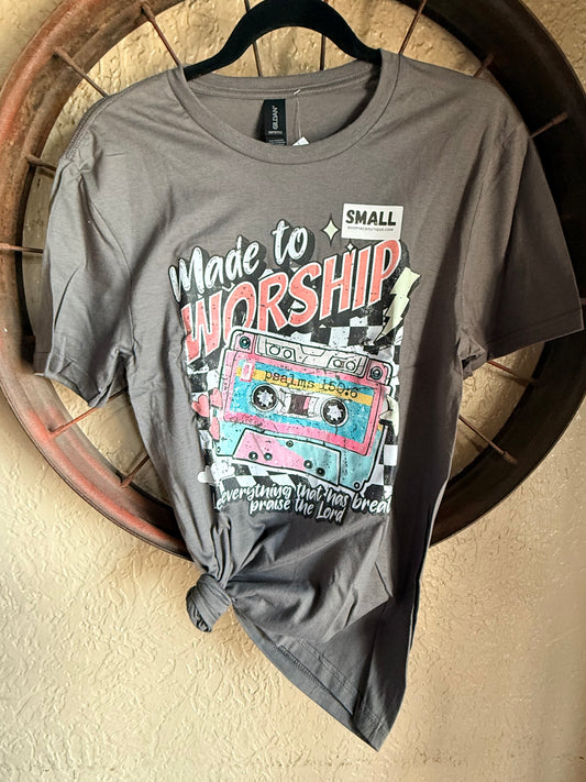 Made To Worship Graphic Tee