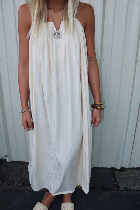 Wrue Dress