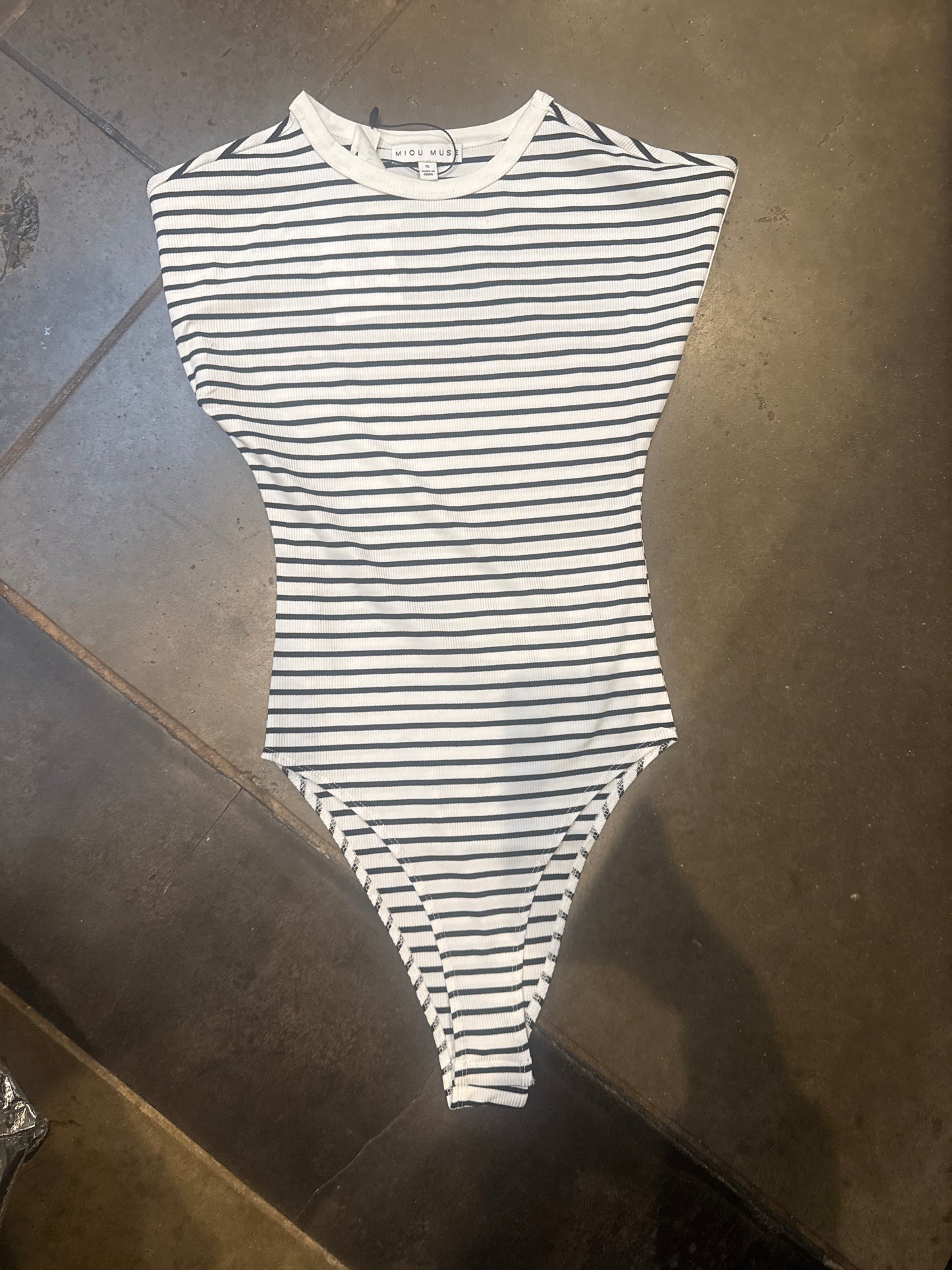 The Miranda Bodysuit black/white