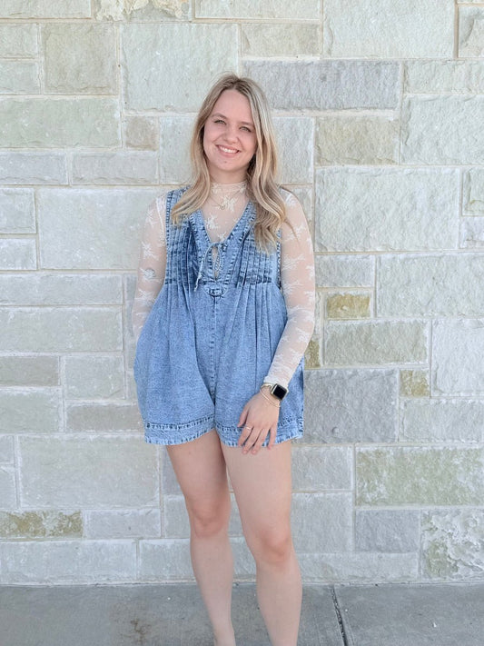 Chic Pleated V-Neck Sleeveless Denim Romper