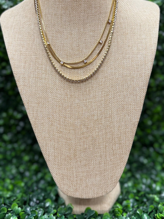 Luna Triple-Layer Gold Necklace | Tarnish-Free & Water Resistant