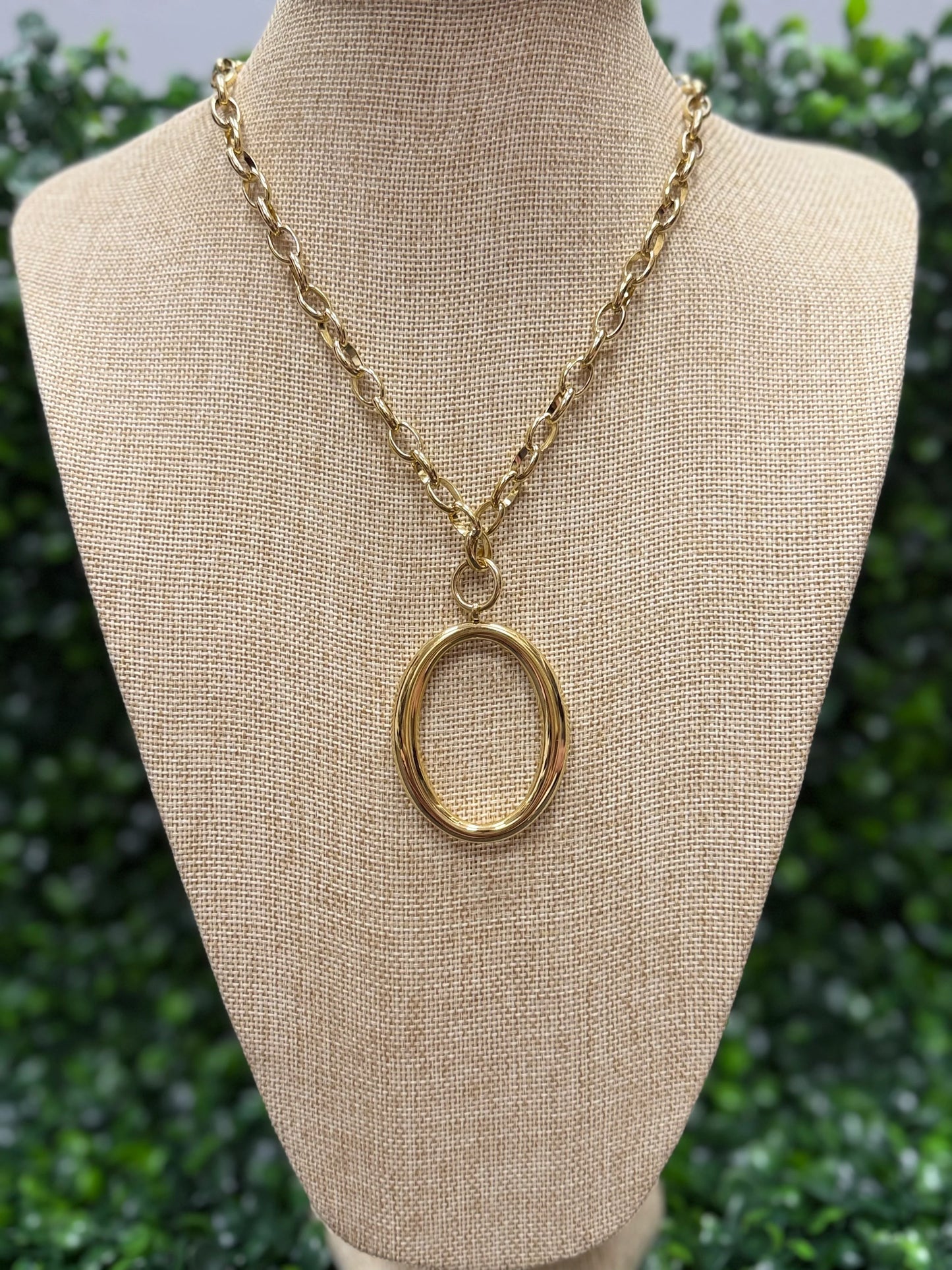 Aurelia Waterproof Gold Oval Pendant Necklace