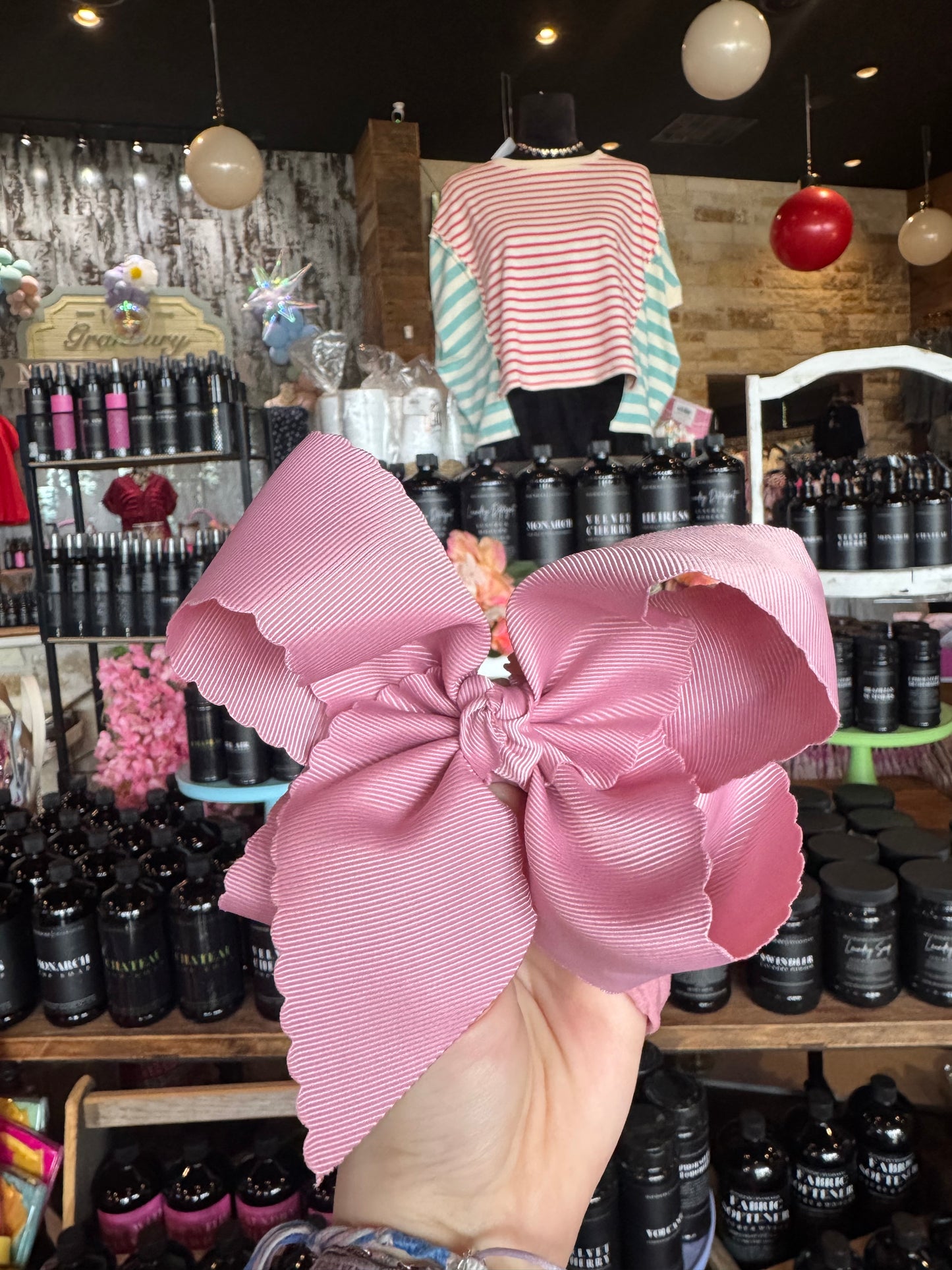 Beyond Creation Bow- Scalloped Headband