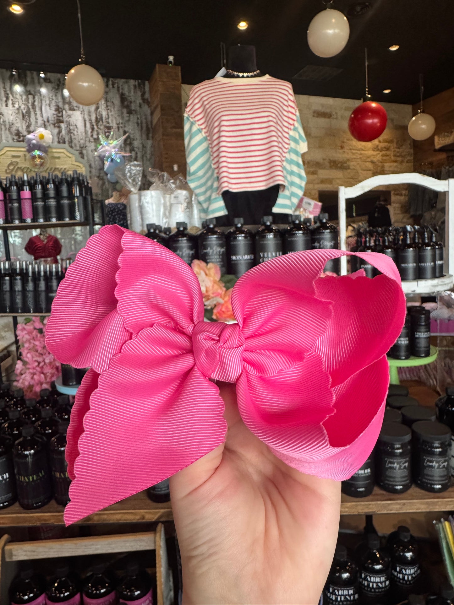 Beyond Creation Bow- Scalloped Headband
