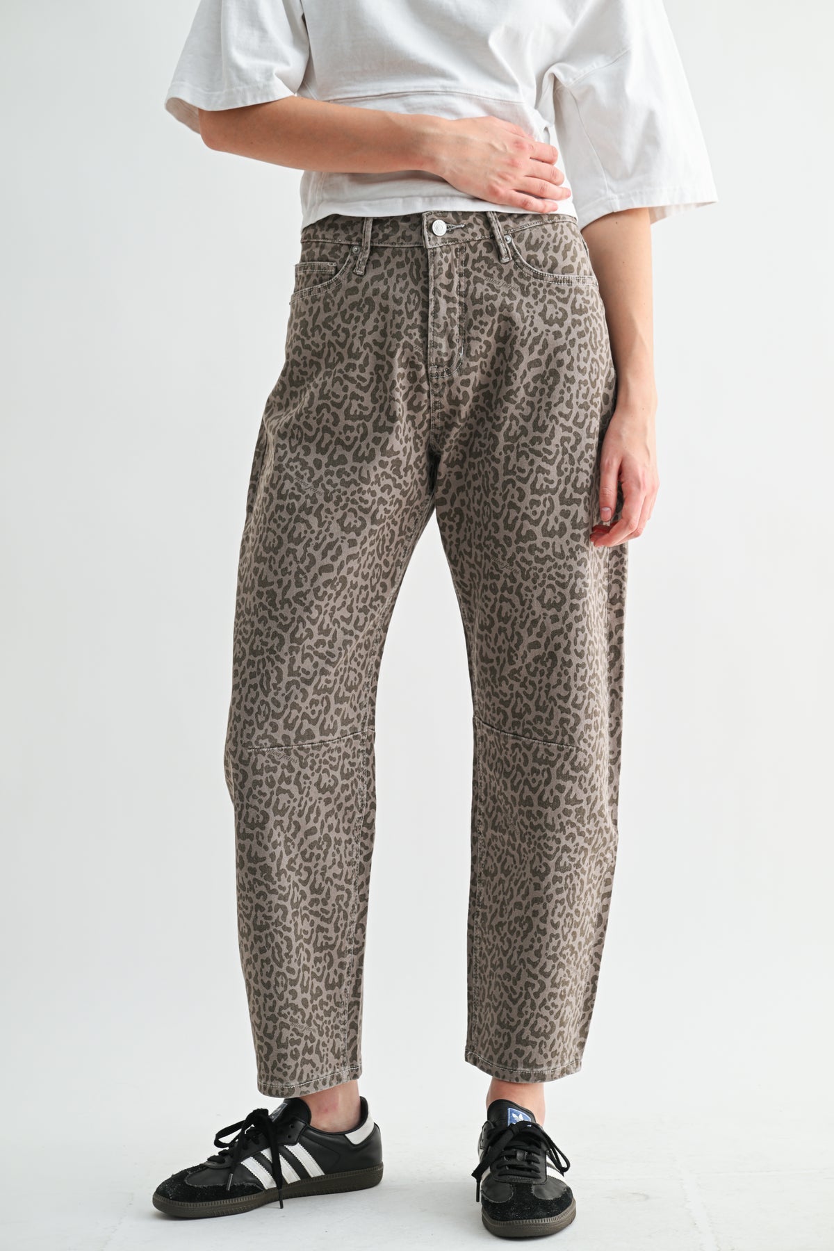 Mica High Rise Ankle Barrell Jean