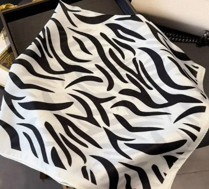 Zebra Print Scarf black