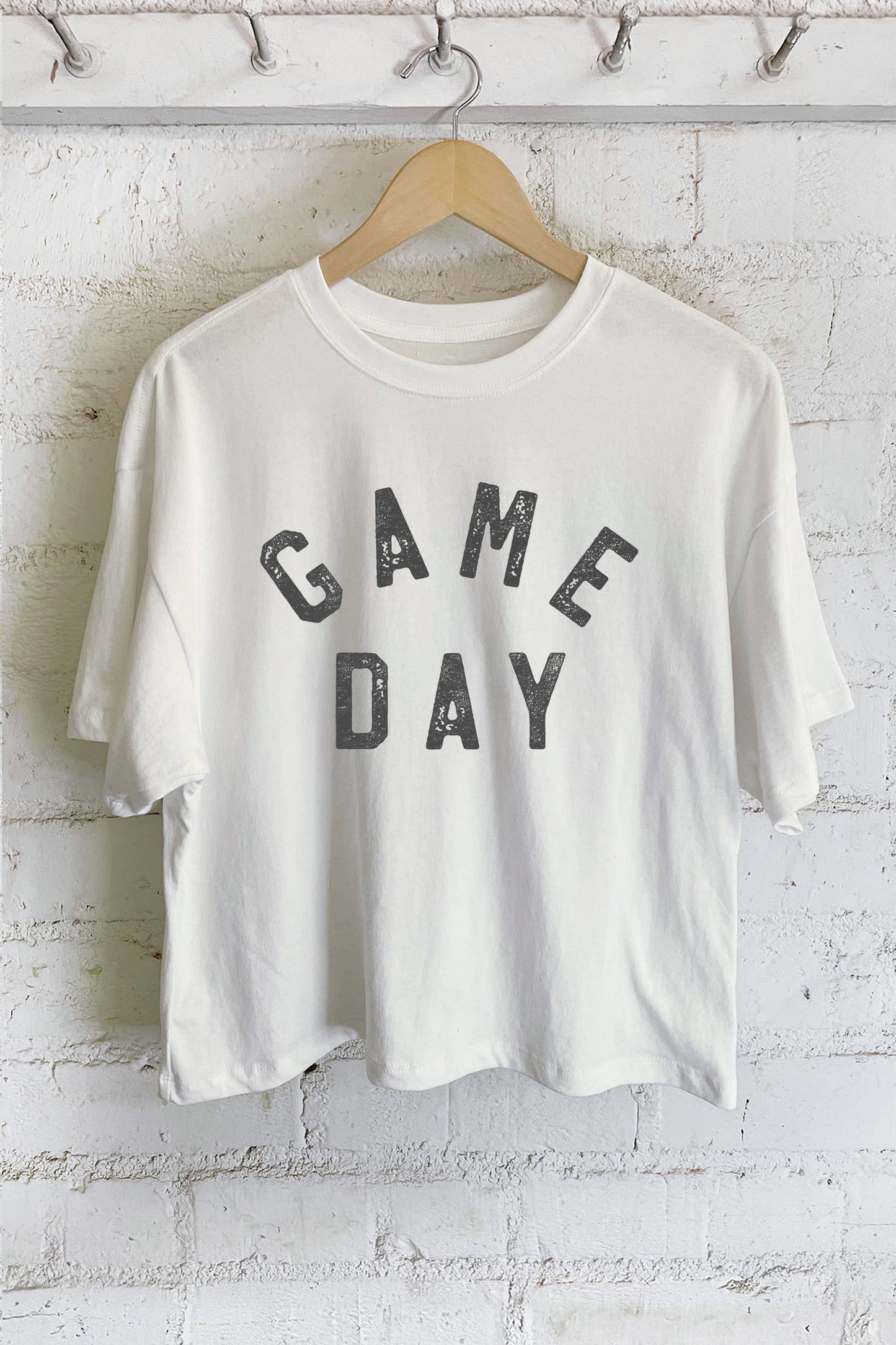 GAME DAY GRAPHIC LONG CROP TOP: White