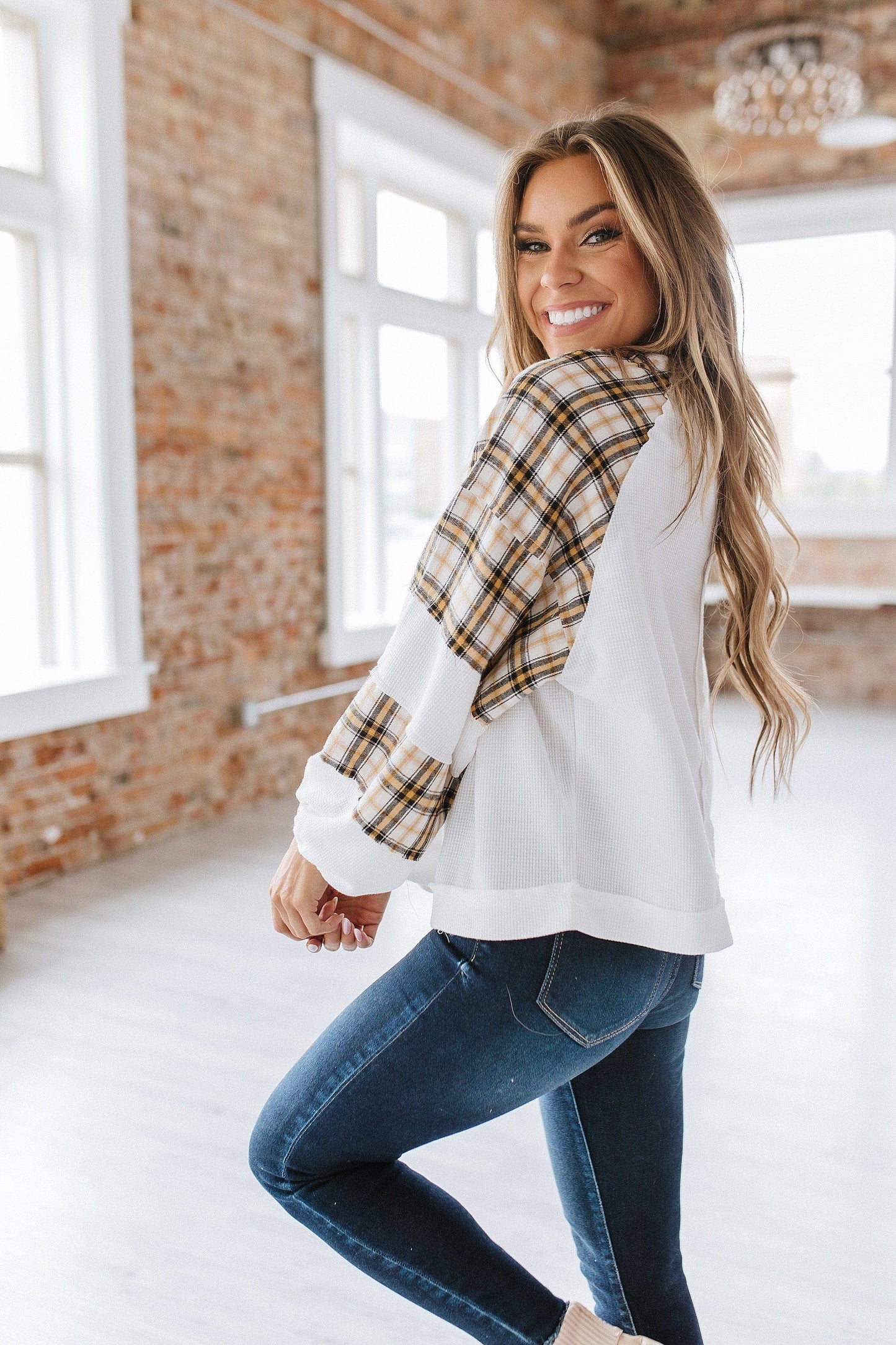 Reign Plaid Waffle Knit Top: L / White